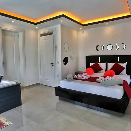 Luxury With View In Uzumlu Kalkan